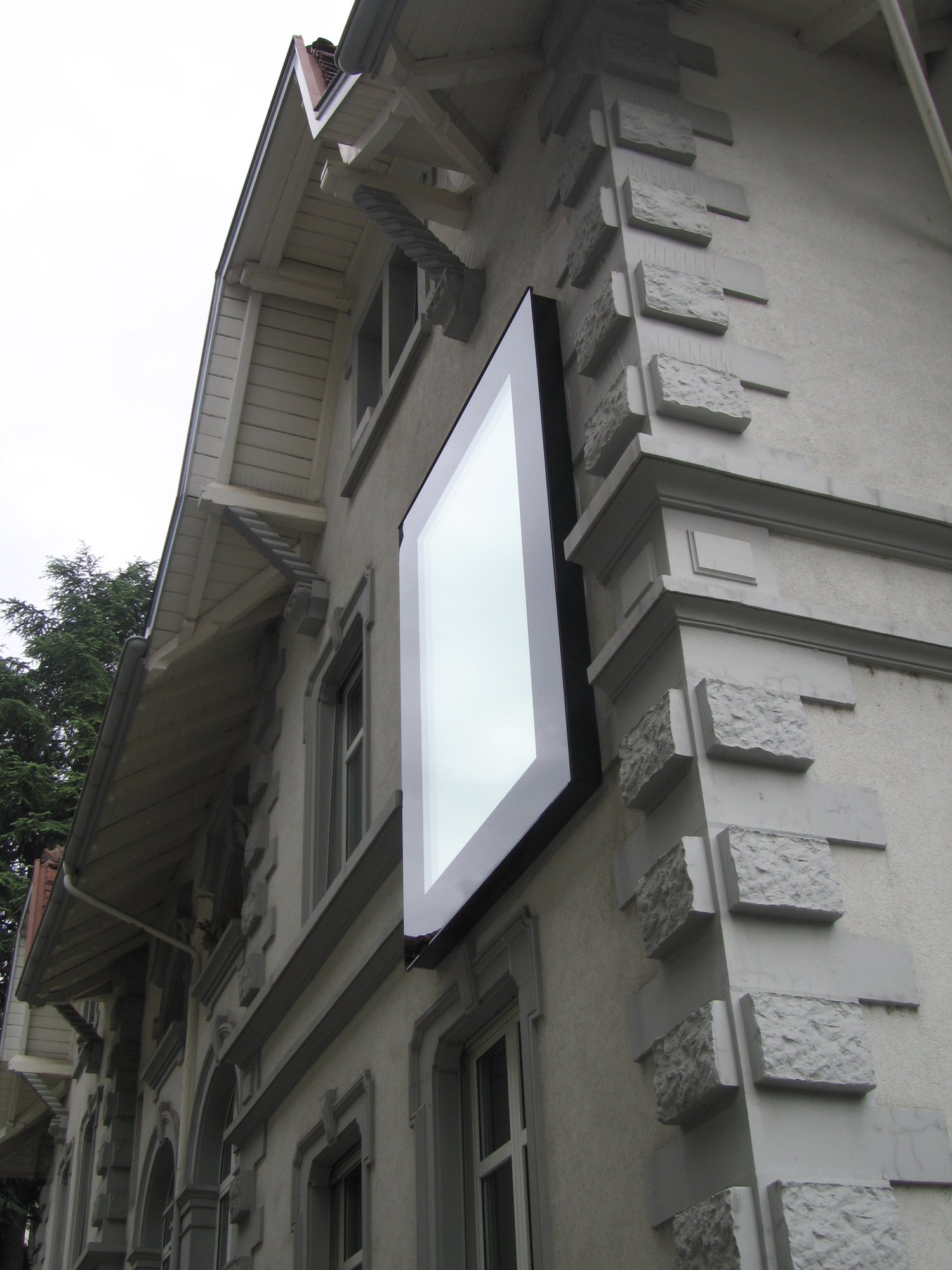 mlzd smb Fenster Museumsstrasse aussen