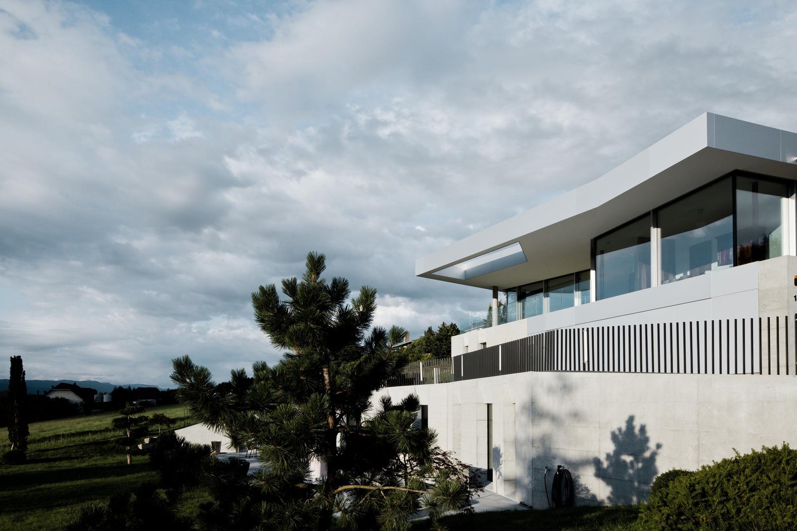 mlzd stam Villa in Mörigen aussen