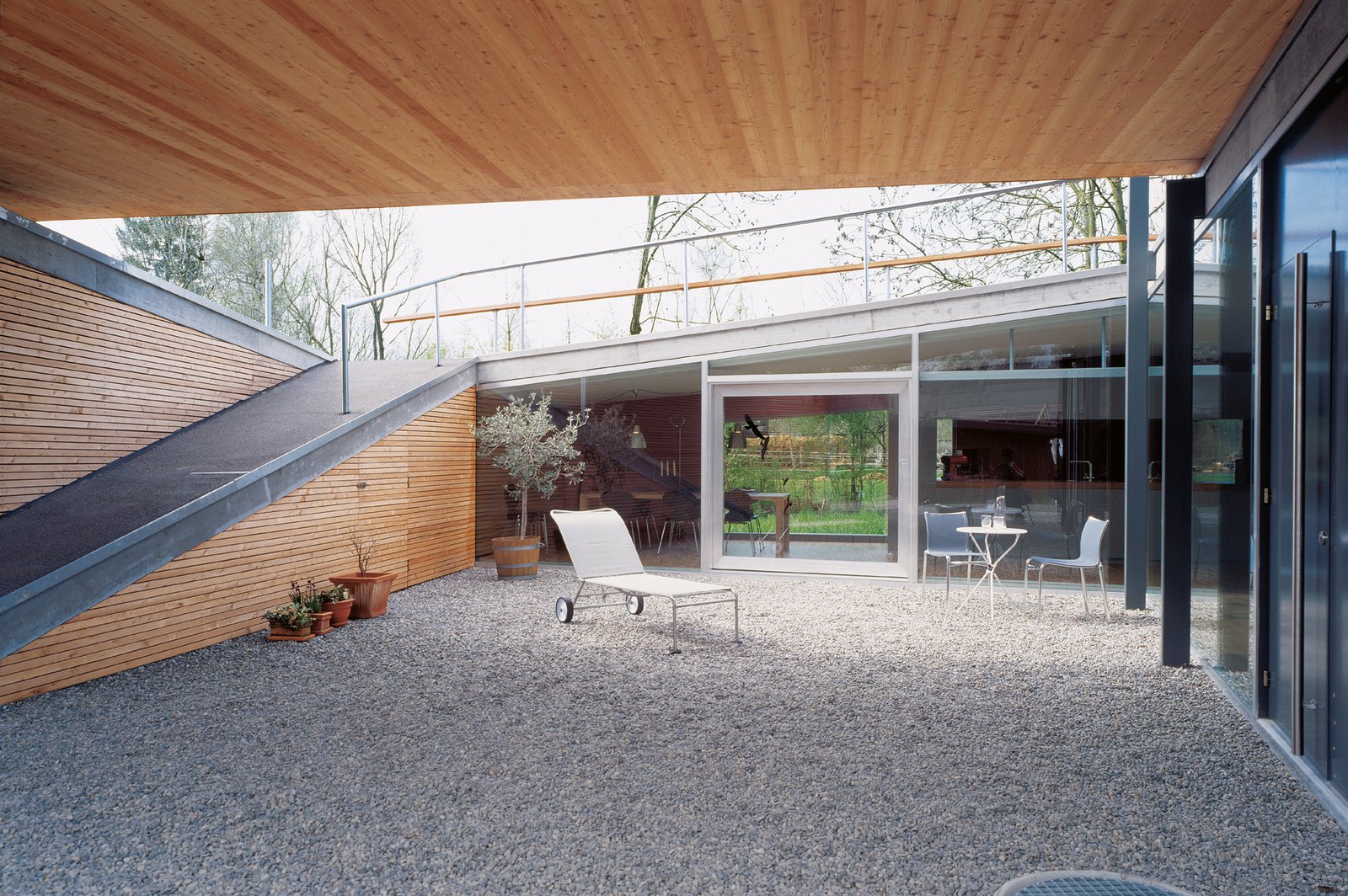 mlzd tri Neubau Haus Treffer Sitzplatz