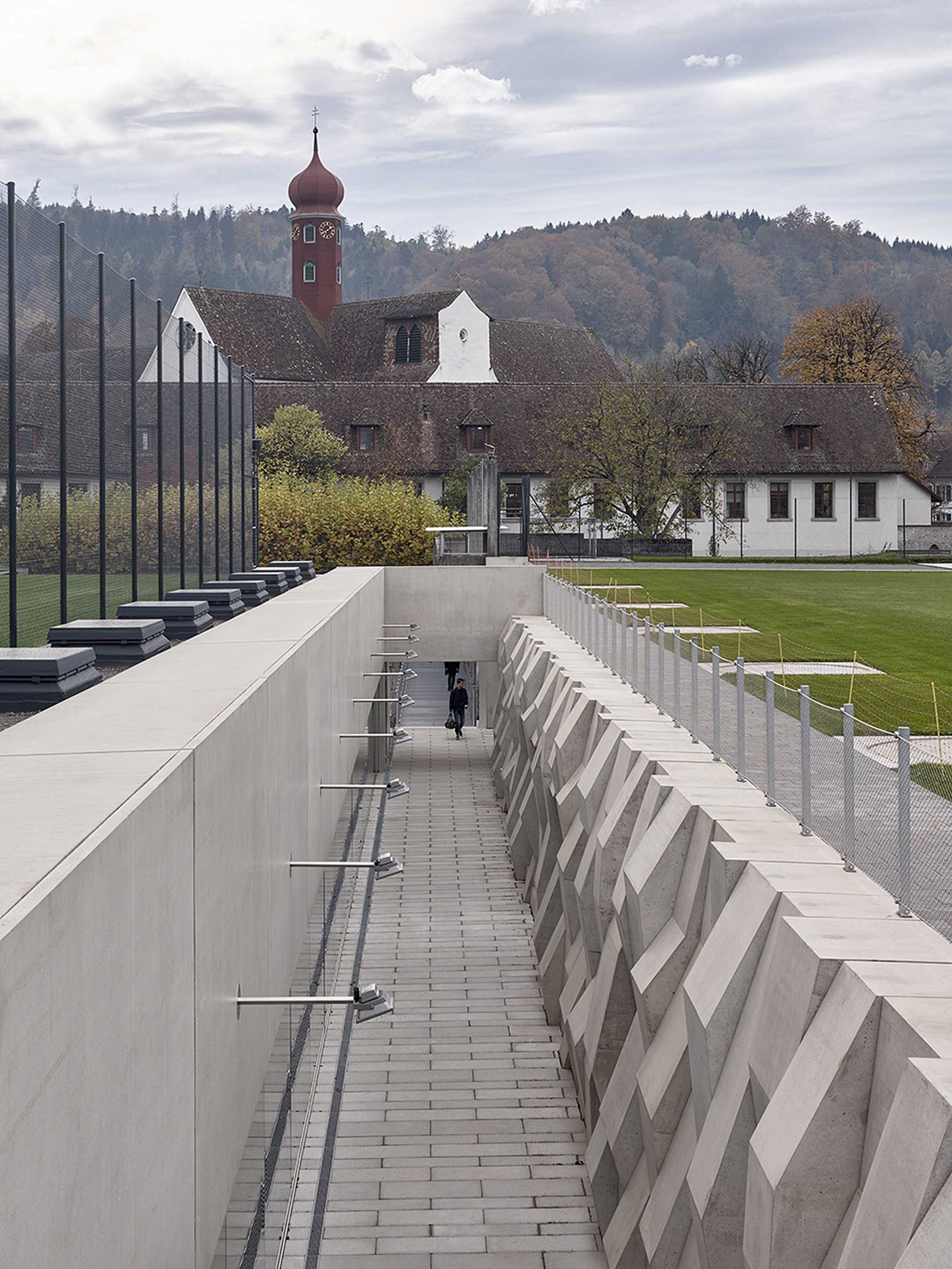 mlzd dtw Dreifachsporthalle Wettingen Aussen
