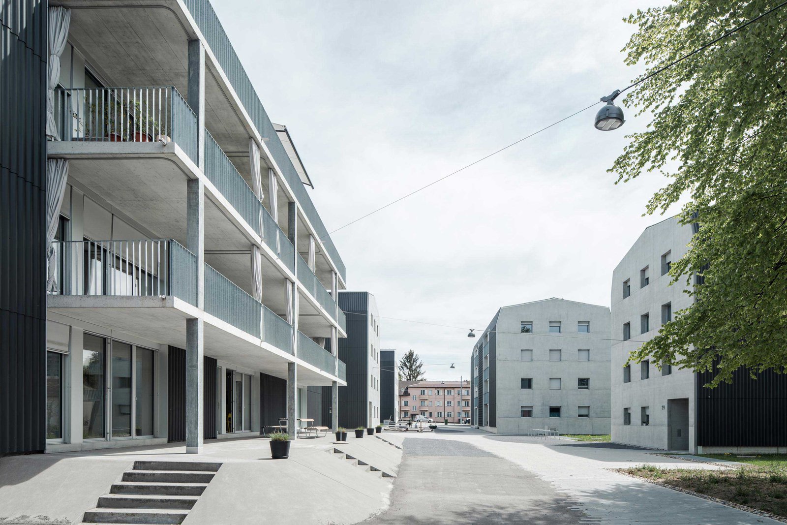 mlzd met Siedlung Narzissenweg Biel aussen