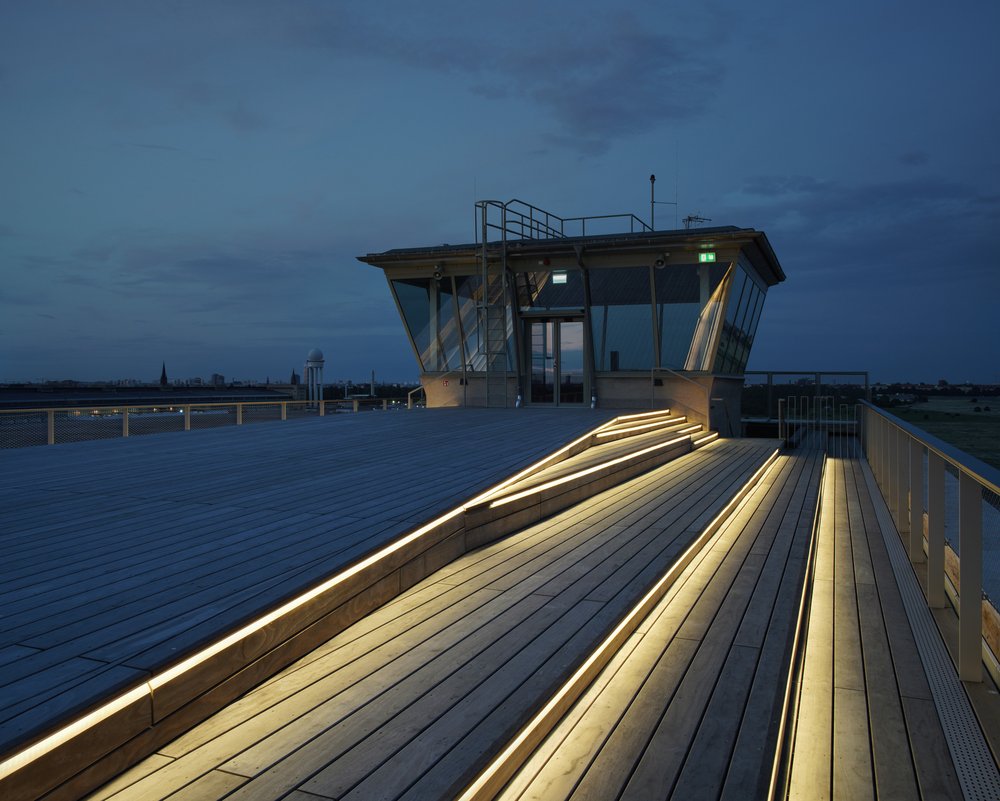 BESUCHERZENTRUM FLUGHAFEN TEMPELHOF, Umbau